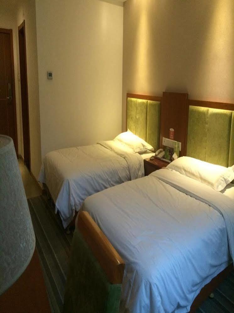 5 Yue Hotel Дзиуджайгоу Екстериор снимка