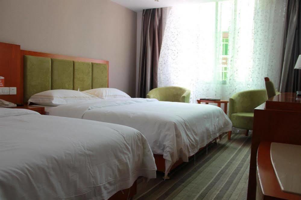 5 Yue Hotel Дзиуджайгоу Екстериор снимка