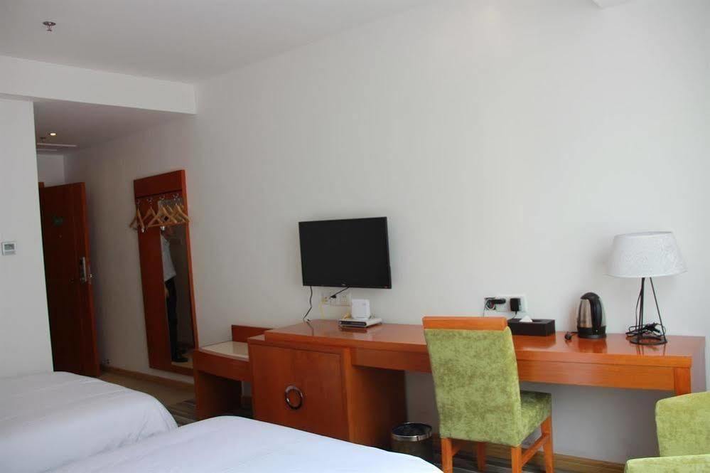 5 Yue Hotel Дзиуджайгоу Екстериор снимка